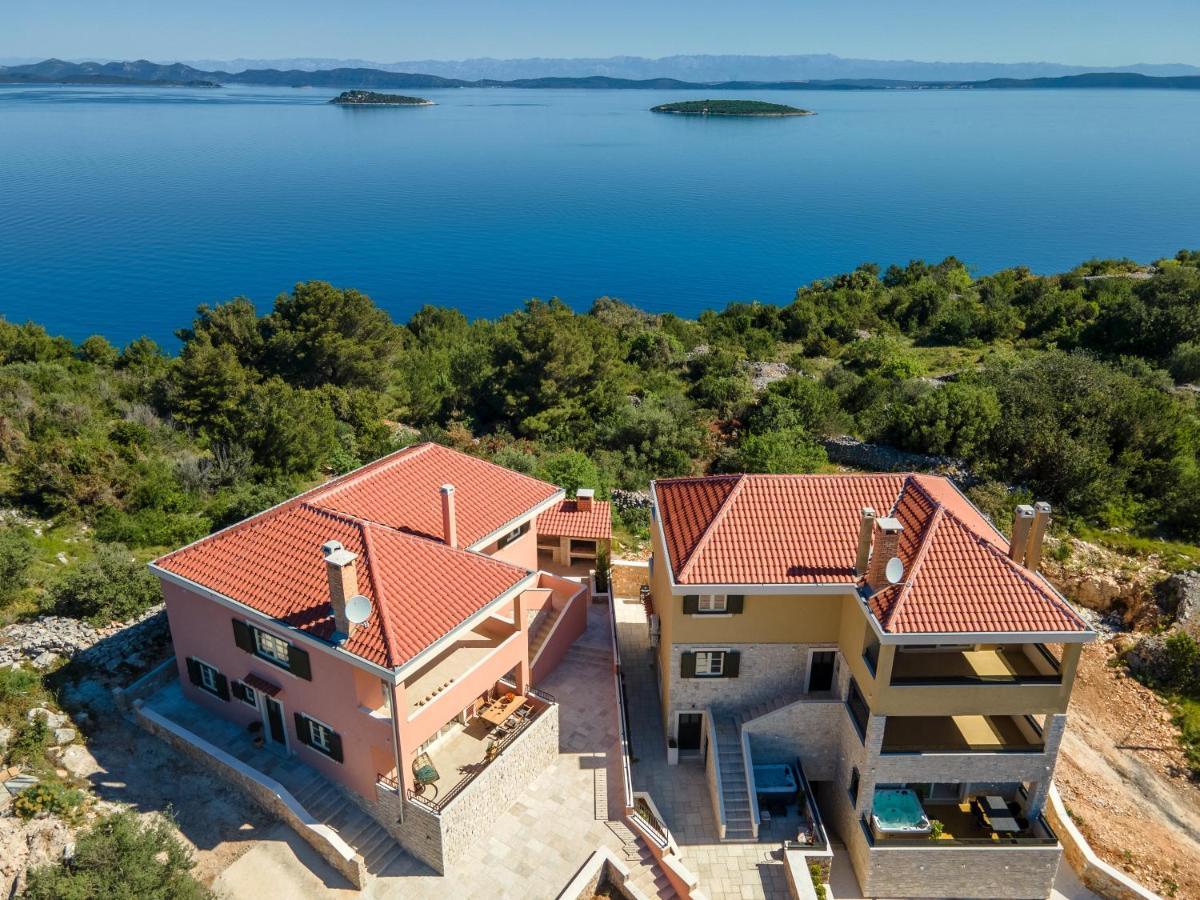 Lovro Luxury Apartment With Jacuzzi And Terrace Sea View Sali Extérieur photo