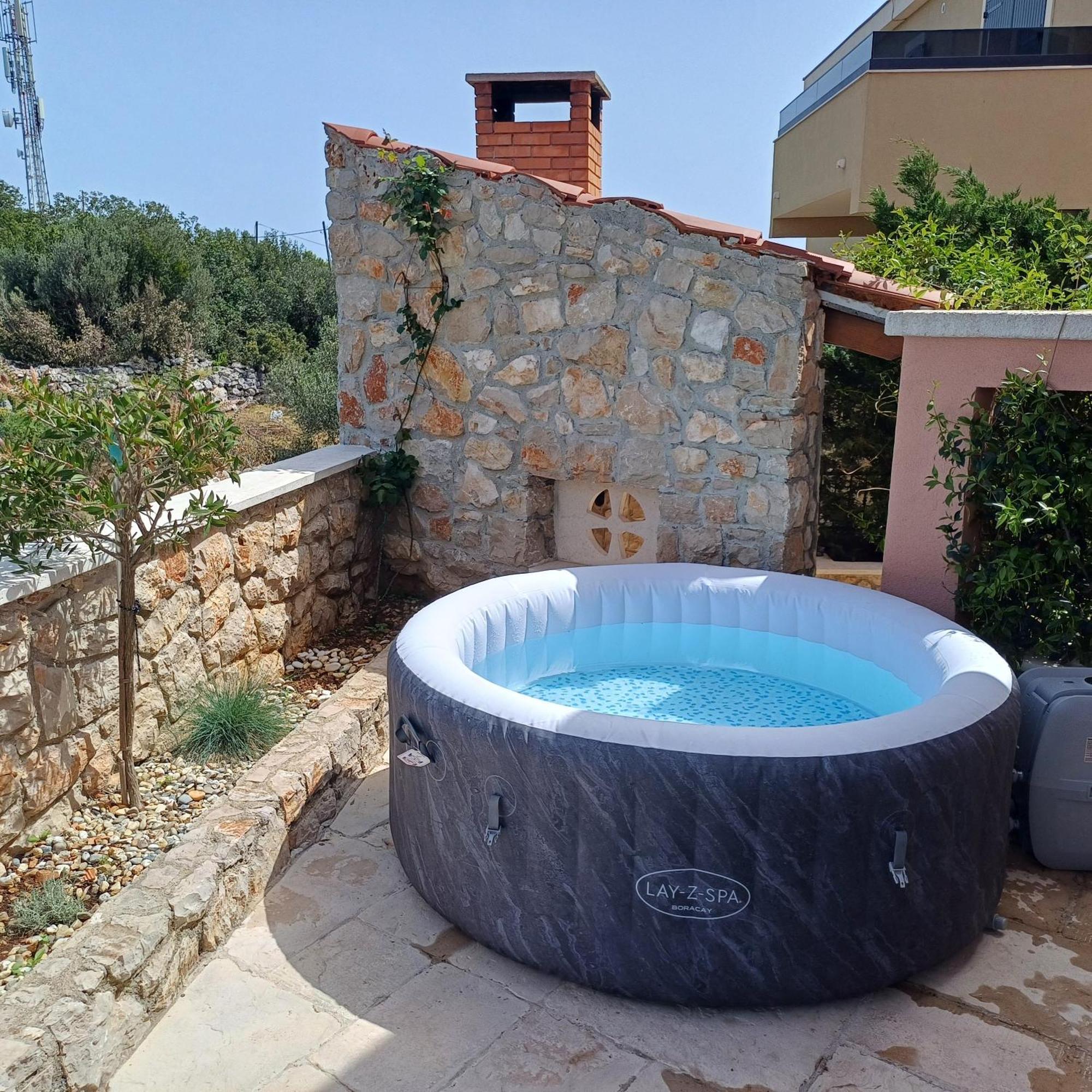 Lovro Luxury Apartment With Jacuzzi And Terrace Sea View Sali Extérieur photo